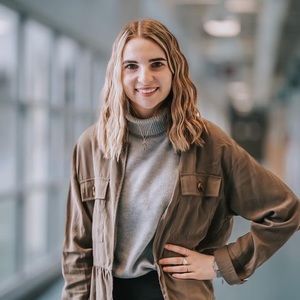 Meet your Posher, Geneviève